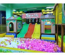 淘氣堡 孩子們無(wú)憂無(wú)慮的快樂(lè)天堂